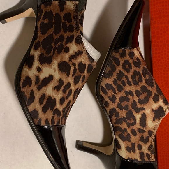 Donald Pliner NWOT - Picture 2 of 5